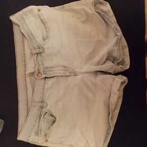 Jean shorts light blue